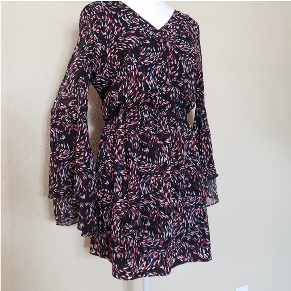 WHBM. Flowy black  w/scattered print boho dress. Double layered bell sle… - Picture 2 of 10